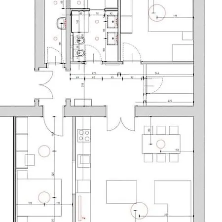 アパート Spacious In Historic Centre & Free Parking *