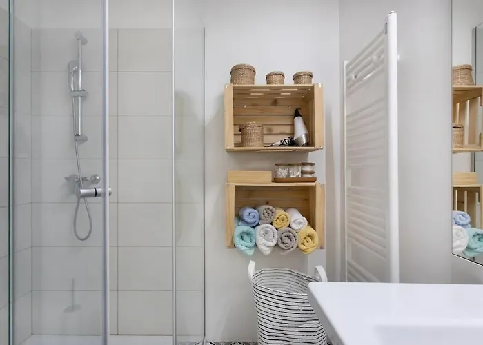 Spacious In Historic Centre & Free Parking ليوبليانا